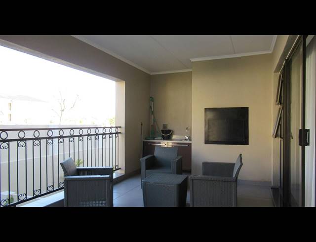 3 BEDROOM SIMPLEX FOR SALE IN CARLSWALD